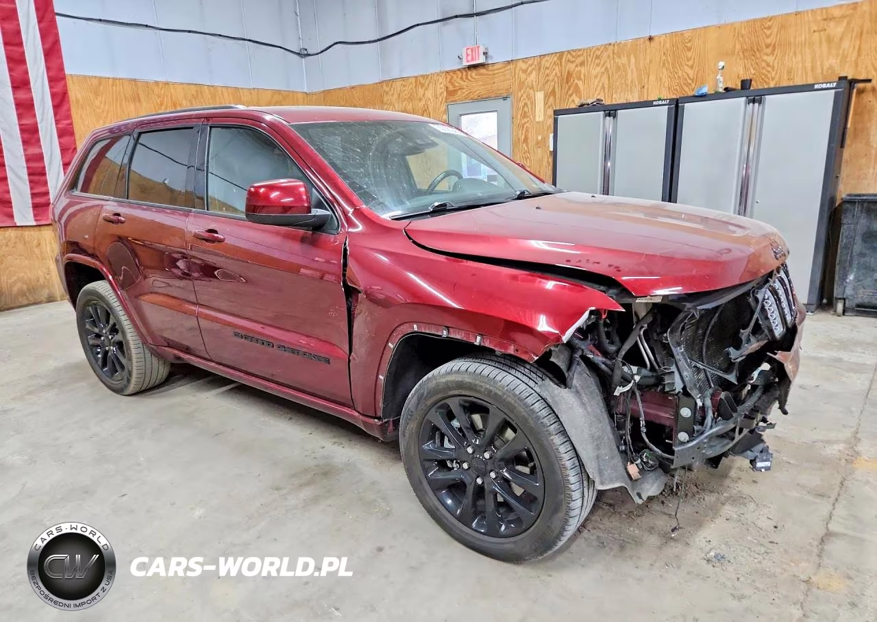 2022 Jeep Grand Cherokee Laredo E VIN:1C4RJFAG9NC114555 - 4