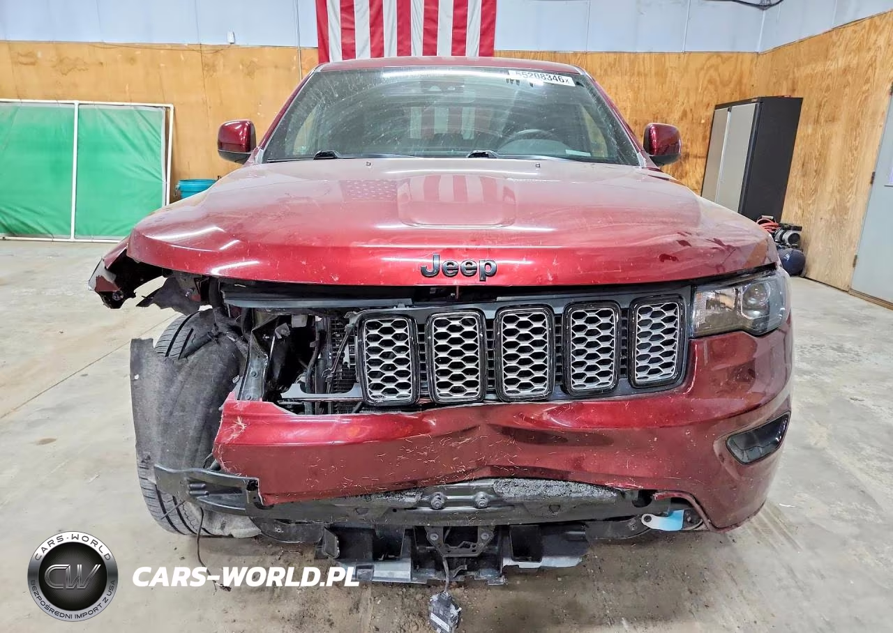 2022 Jeep Grand Cherokee Laredo E VIN:1C4RJFAG9NC114555 - 5