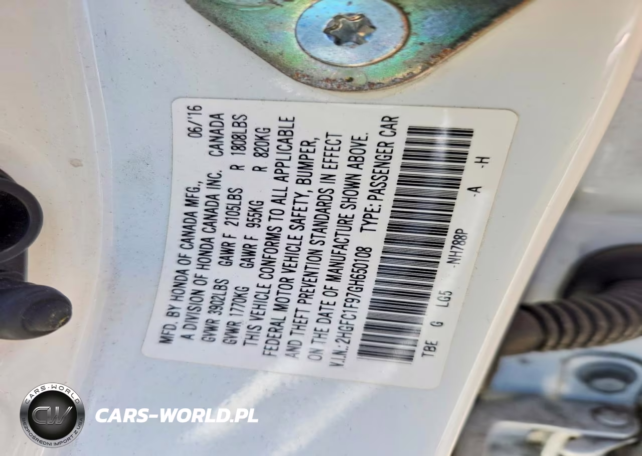 2016 Honda Civic Touring VIN:2HGFC1F97GH650108 - 12