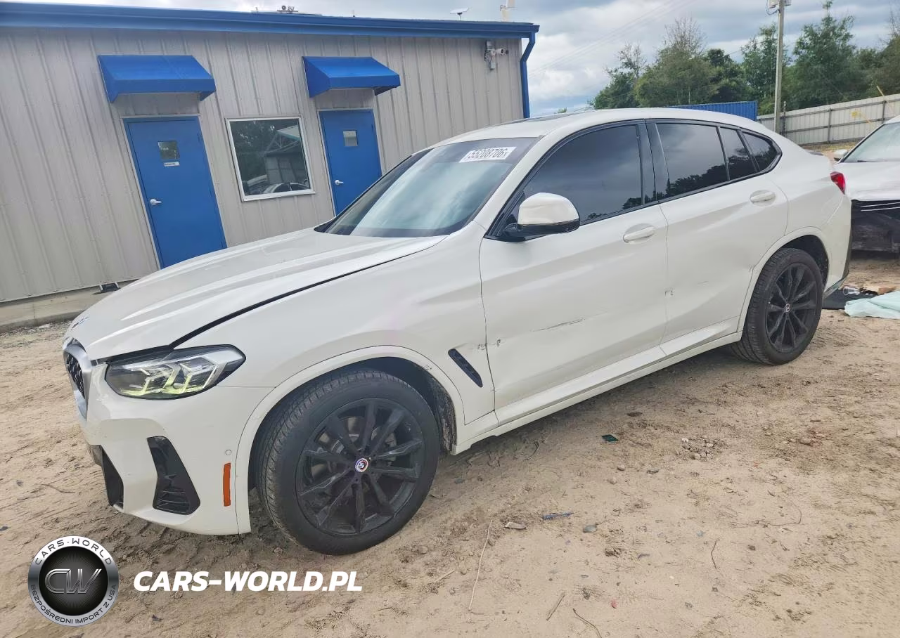 2022 BMW X4 xDrive30I