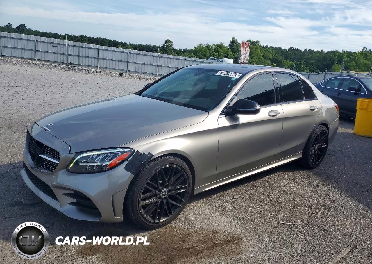 2019 Mercedes-Benz C 300 – zdjęcie 1 z 12