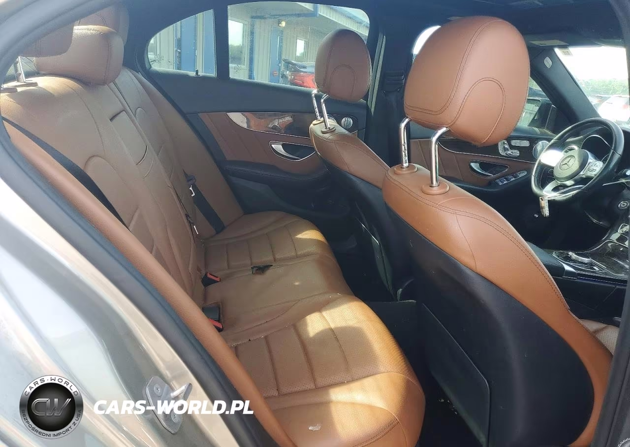 2019 Mercedes-Benz C 300 VIN:WDDWF8DB4KR484620 - 10