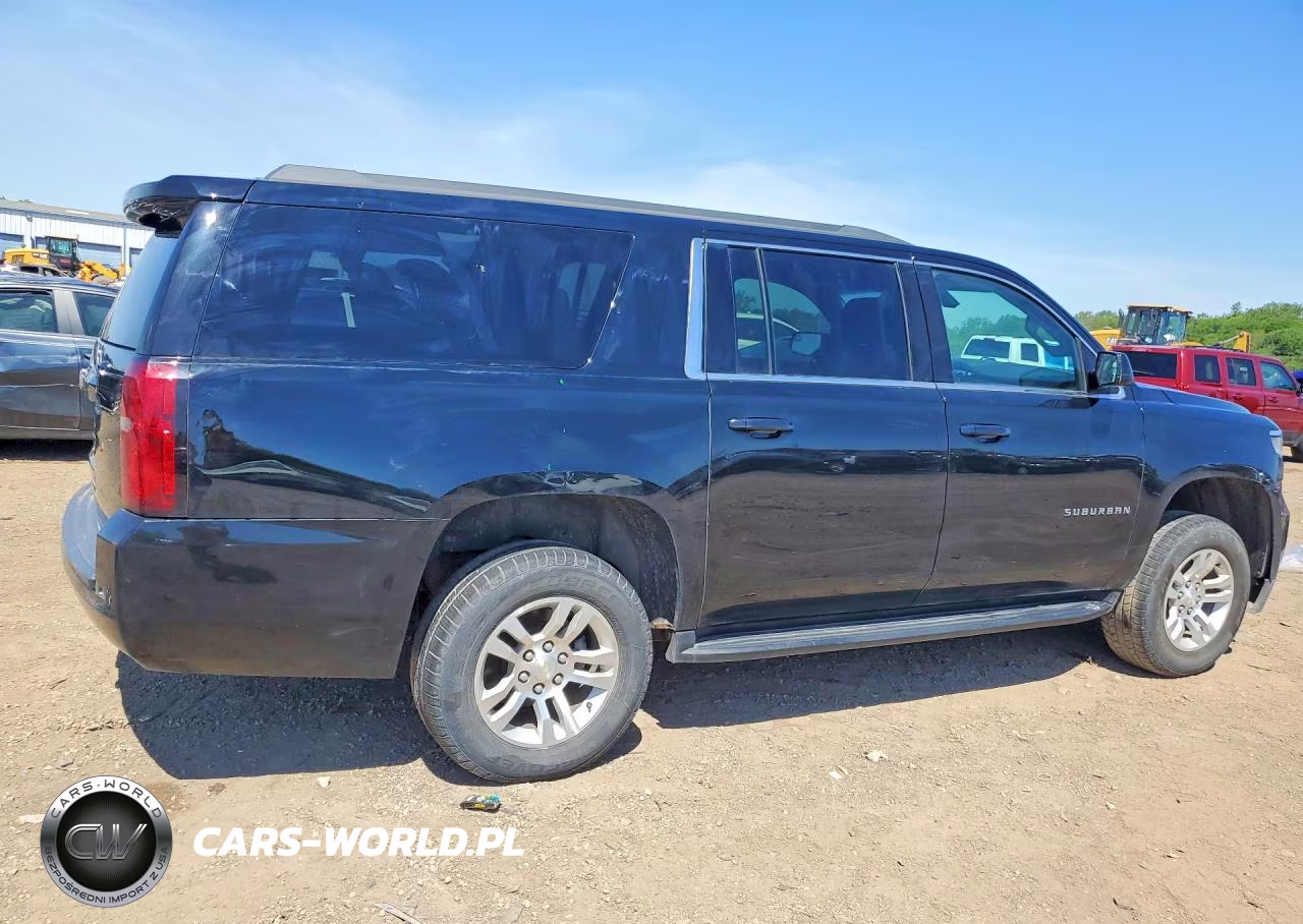 2017 Chevrolet Suburban C1500 Ls VIN:1GNSCGKC4HR125307 - 3