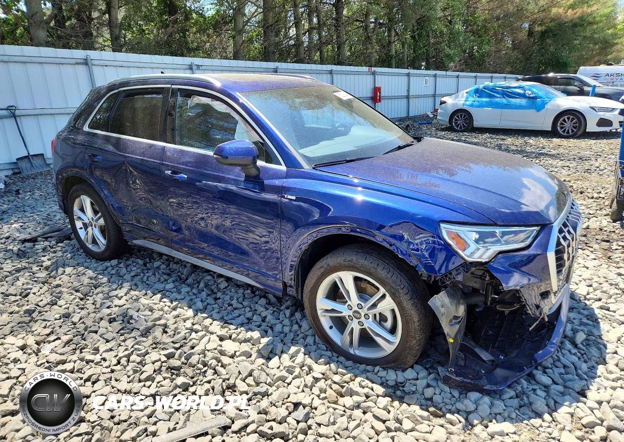 2024 Audi Q3 Premium S Line 45 VIN:WA1DECF31R1159312 - 4
