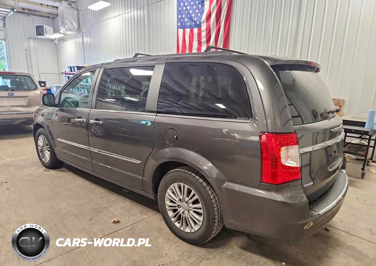 2015 Chrysler Town & Country Touring L VIN:2C4RC1CG4FR674423 - 2