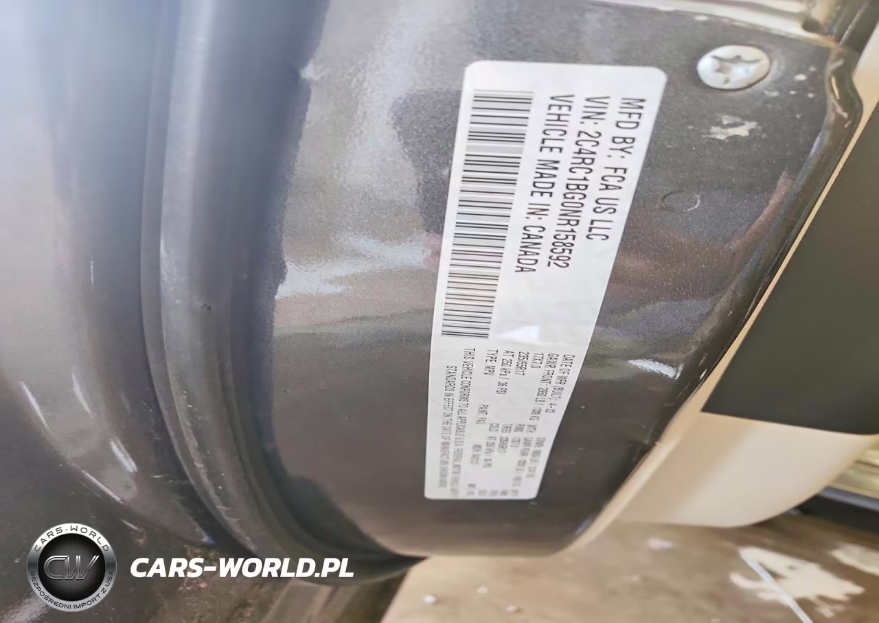 2022 Chrysler Pacifica Touring L VIN:2C4RC1BG0NR158592 - 14