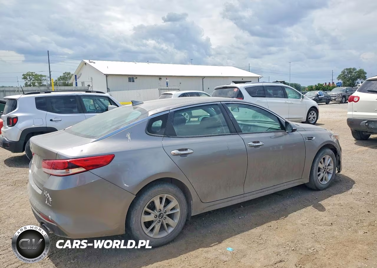 2017 Kia Optima Lx VIN:5XXGT4L31HG148896 - 3