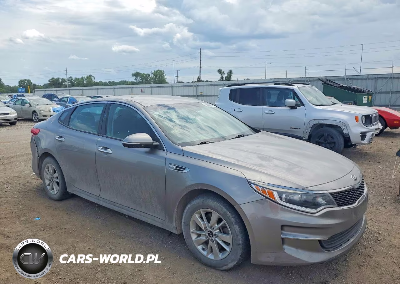 2017 Kia Optima Lx VIN:5XXGT4L31HG148896 - 4