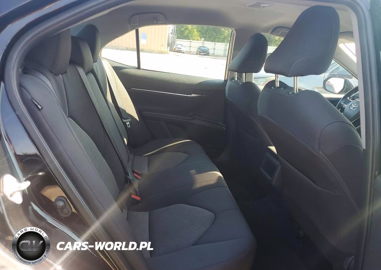 2024 Toyota Camry Le VIN:4T1C11AK1RU907759 - 10