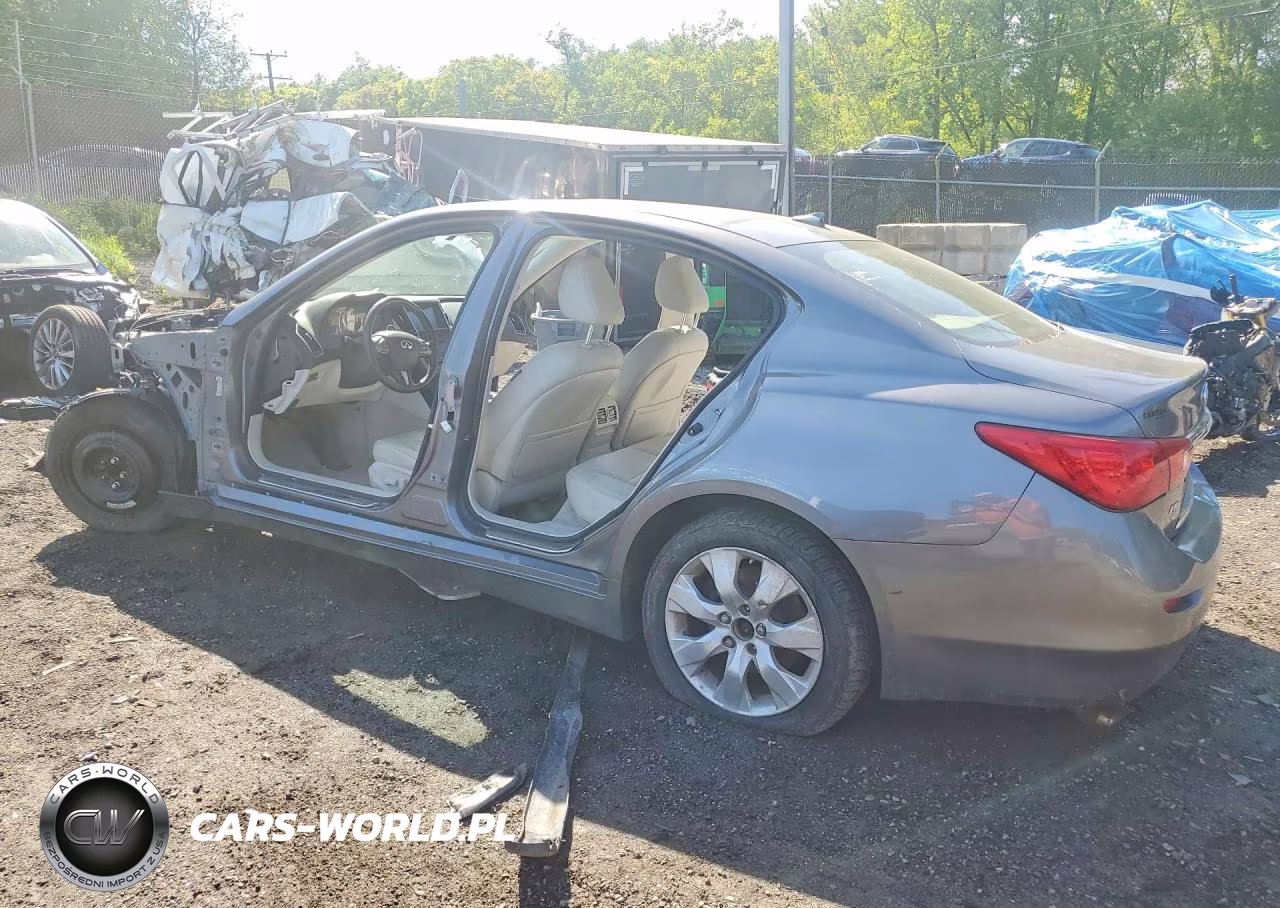 2014 Infiniti Q50 Base VIN:JN1BV7AR4EM703099 - 2
