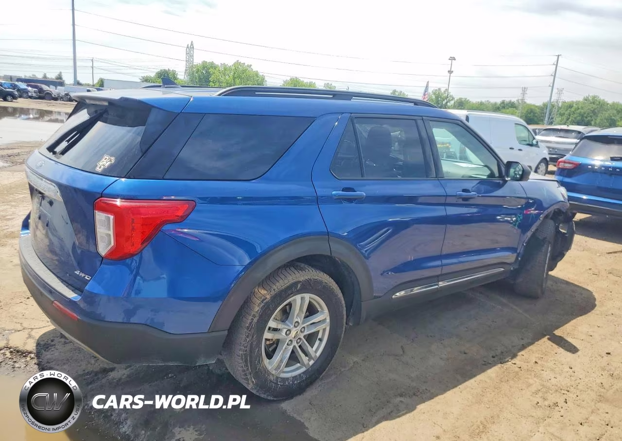 2021 Ford Explorer Xlt VIN:1FMSK8DH1MGB30945 - 3