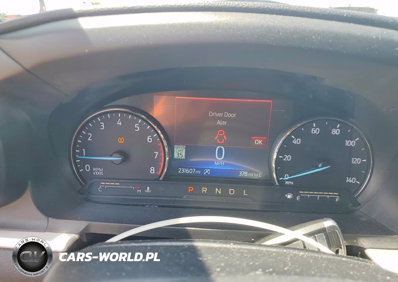 2021 Ford Explorer Xlt VIN:1FMSK8DH1MGB30945 - 9