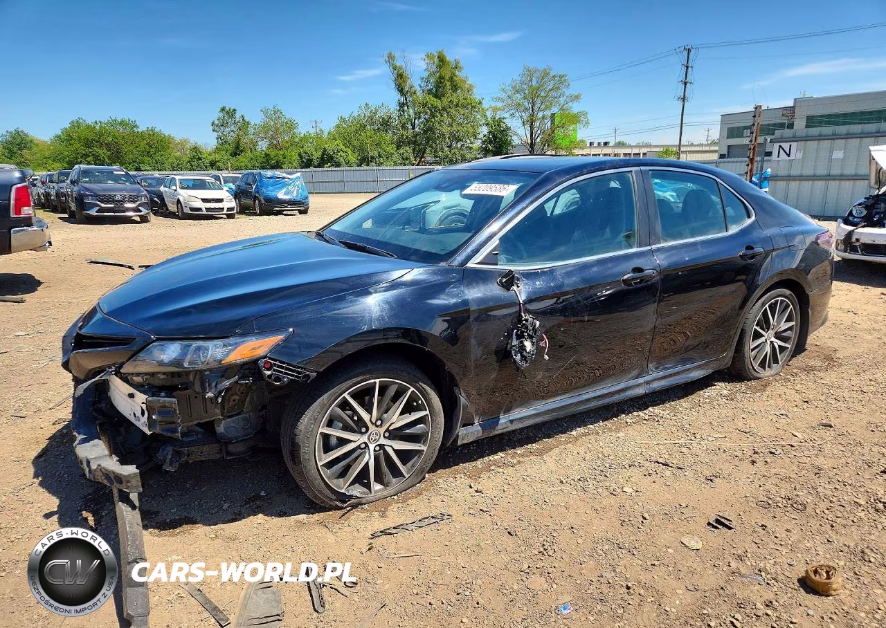 2023 Toyota Camry Se – zdjęcie 1 z 12