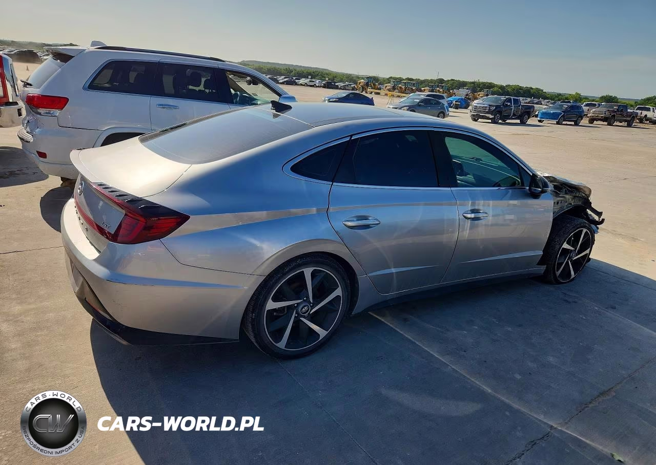 2021 Hyundai Sonata VIN:5NPEJ4J22MH132910 - 3