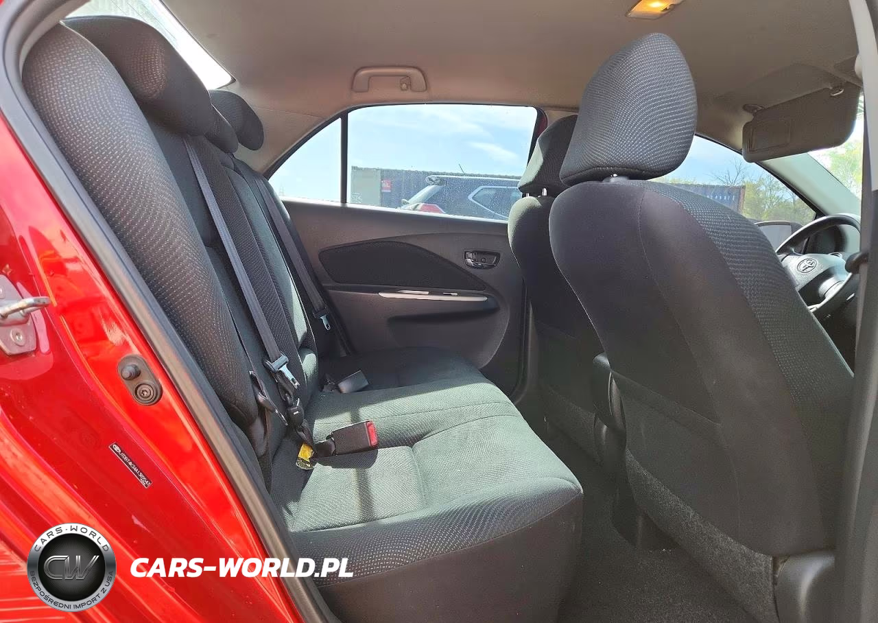 2010 Toyota Yaris Base VIN:JTDBT4K34A1389543 - 10