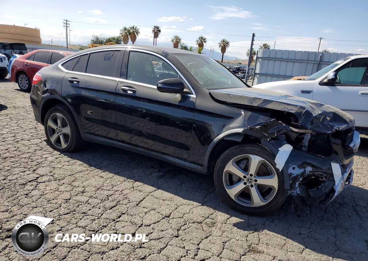 2019 Mercedes-Benz Glc Coupe 300 4Matic VIN:WDC0J4KB9KF581737 - 4