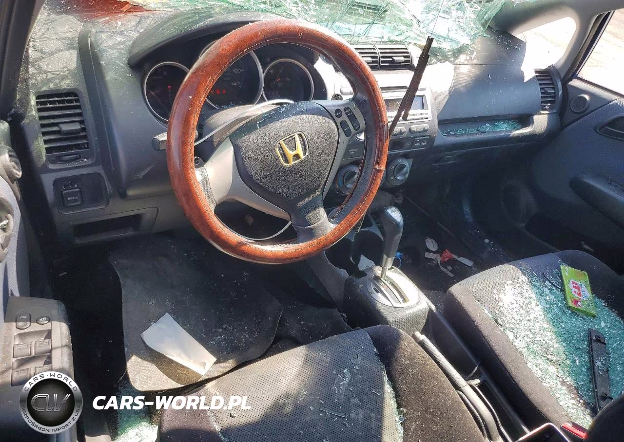 2008 Honda Fit Sport VIN:JHMGD38698S004947 - 8