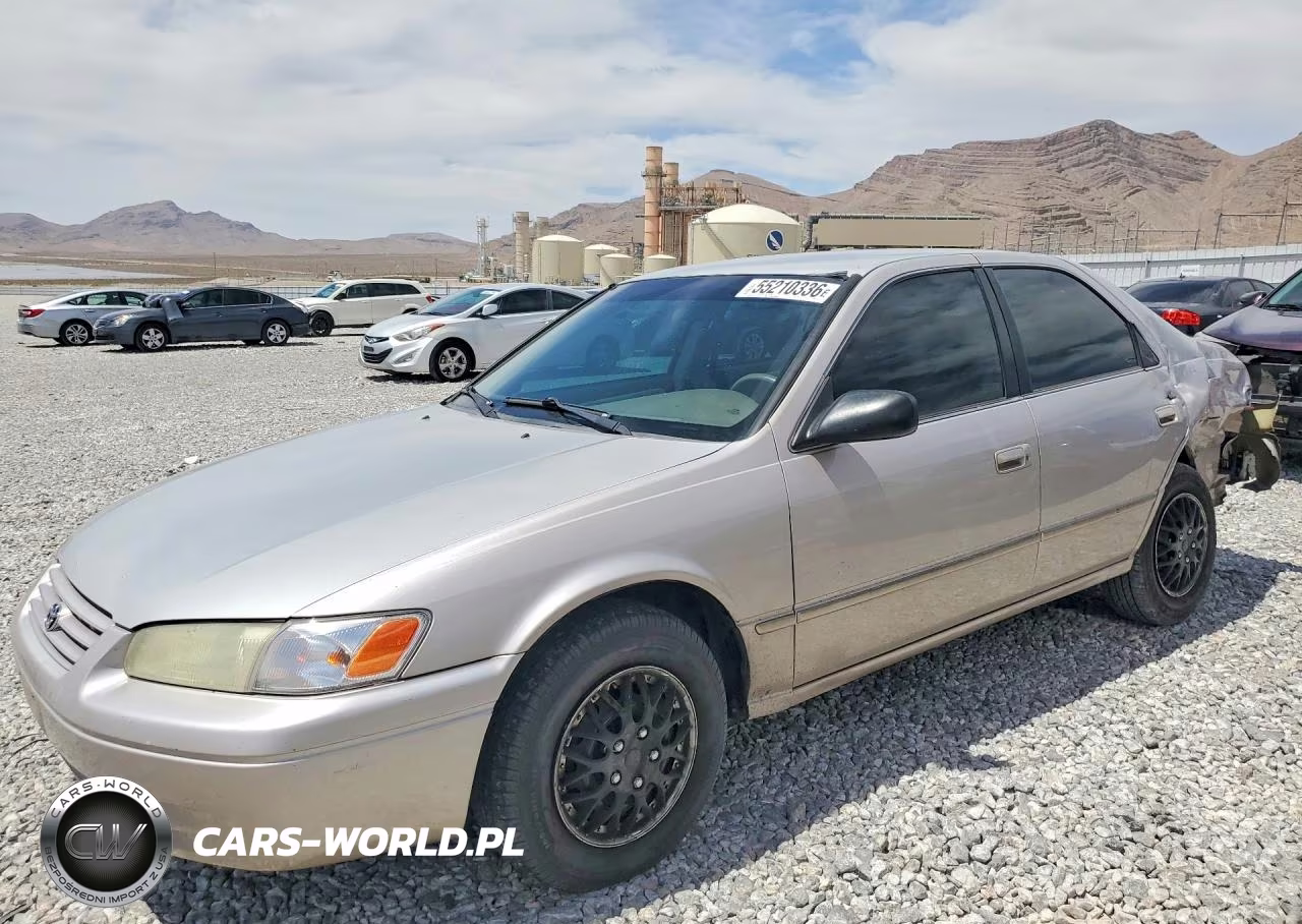 1999 Toyota Camry Le