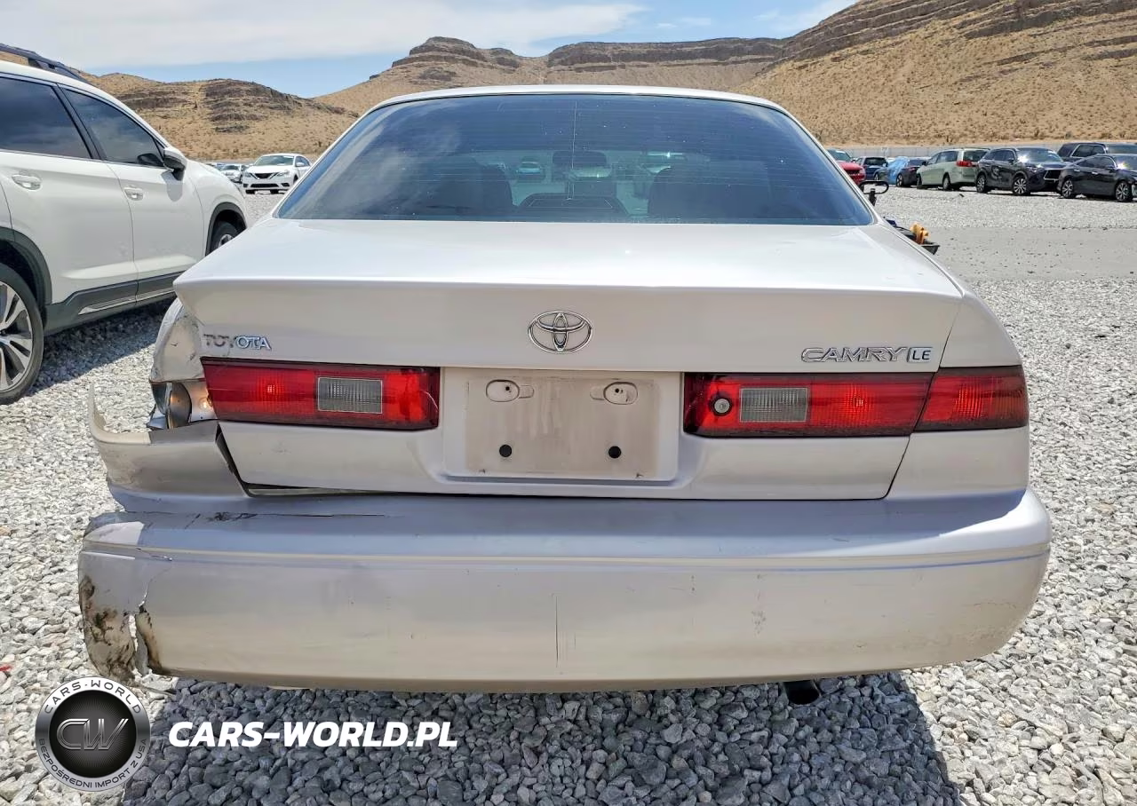1999 Toyota Camry Le VIN:4T1BG22KXXU418370 - 6
