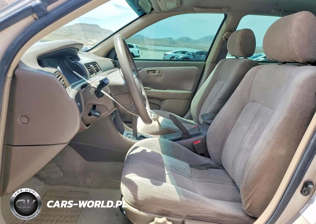 1999 Toyota Camry Le VIN:4T1BG22KXXU418370 - 7