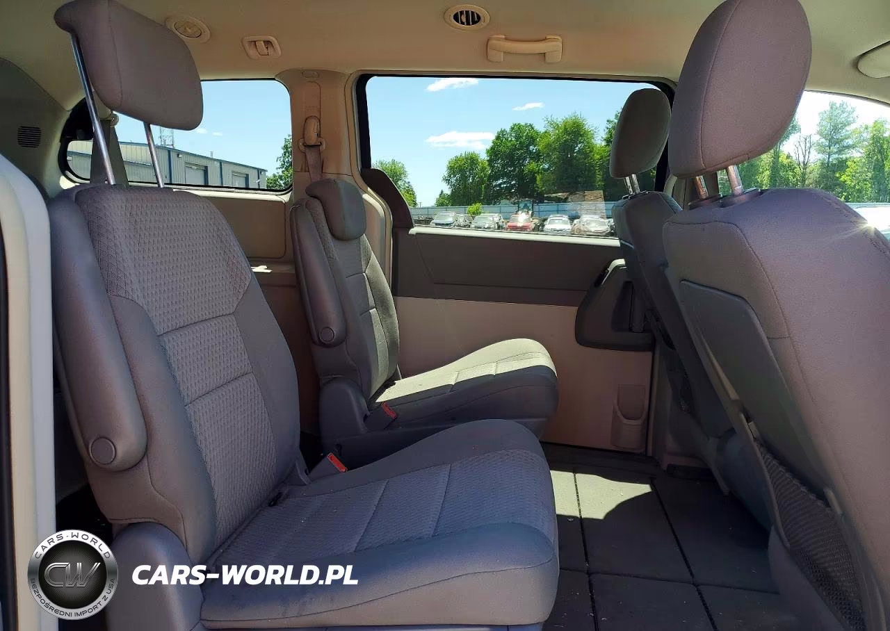 2009 Chrysler Town & Country Touring VIN:2A8HR54109R527900 - 11