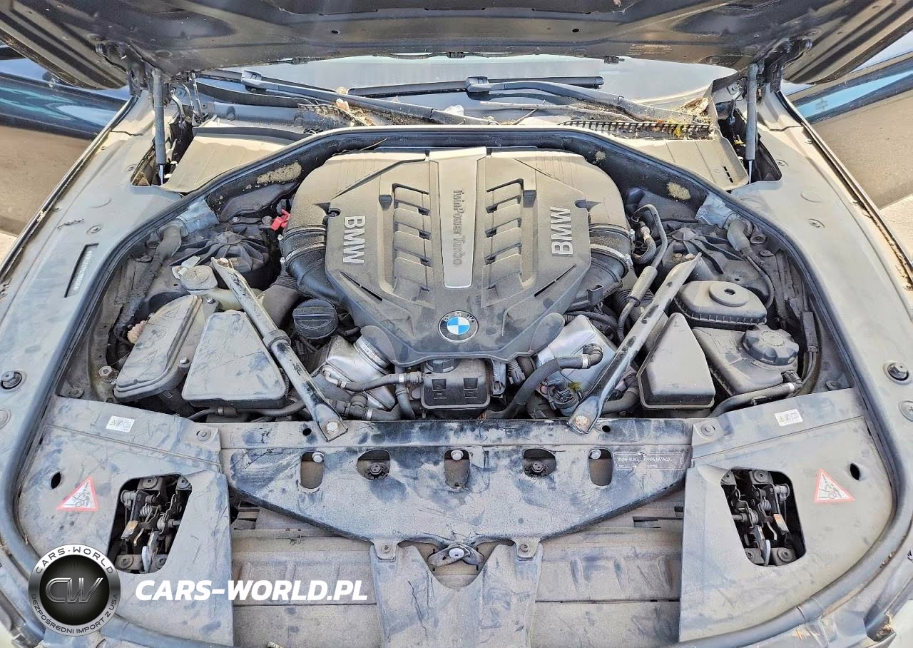 2012 BMW 750 Xi VIN:WBAKC6C55CDX99486 - 11