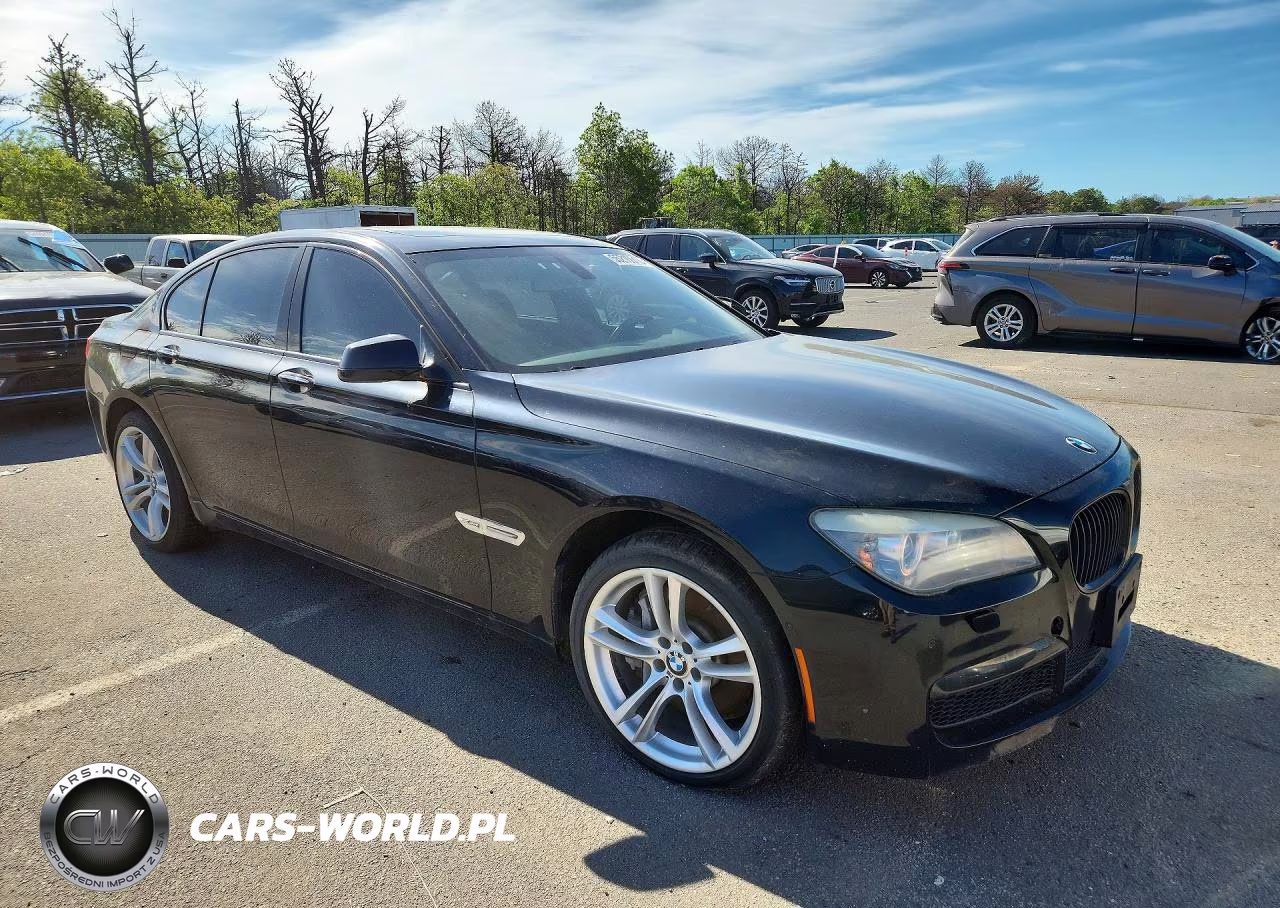 2012 BMW 750 Xi VIN:WBAKC6C55CDX99486 - 4
