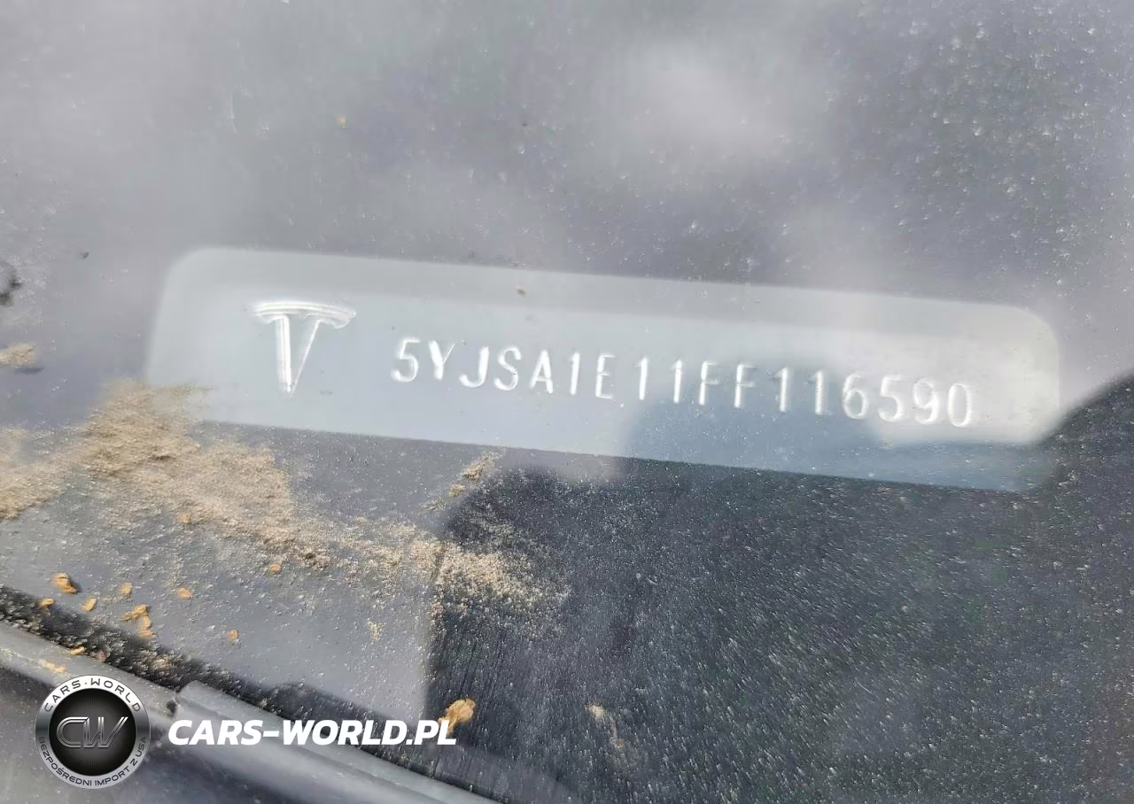 2015 Tesla Model S VIN:5YJSA1E11FF116590 - 13
