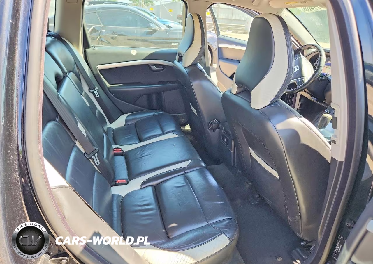 2010 Volvo V70 3.2 VIN:YV1982BW1A1118173 - 11