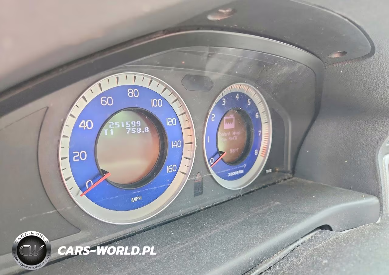 2010 Volvo V70 3.2 VIN:YV1982BW1A1118173 - 9
