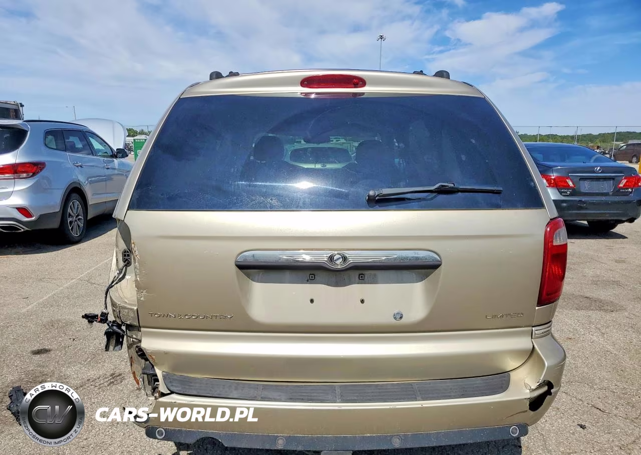 2005 Chrysler Town & Country Limited VIN:2C8GP64L55R229609 - 6