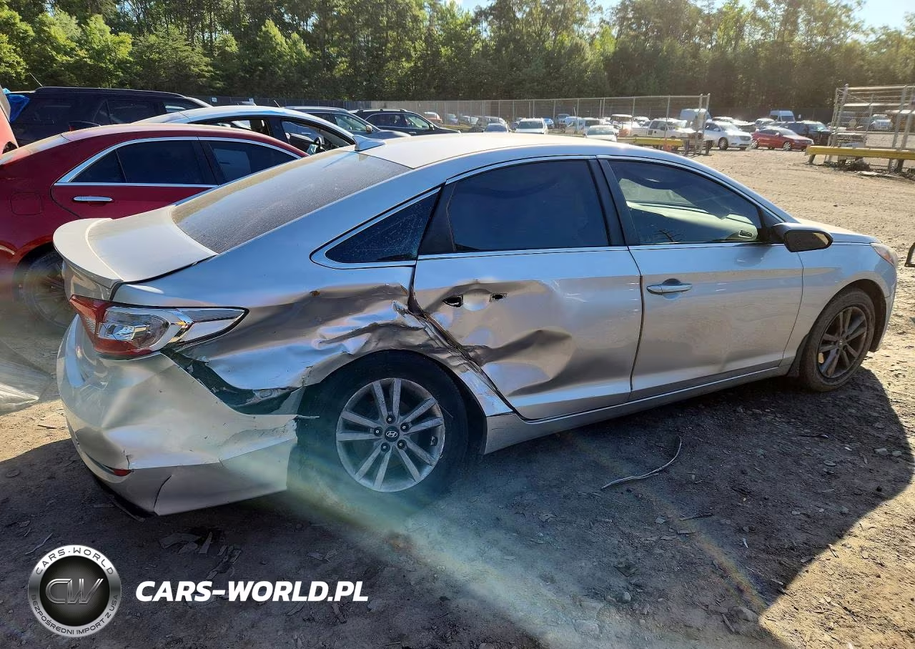 2015 Hyundai Sonata Se VIN:5NPE24AF6FH147459 - 3
