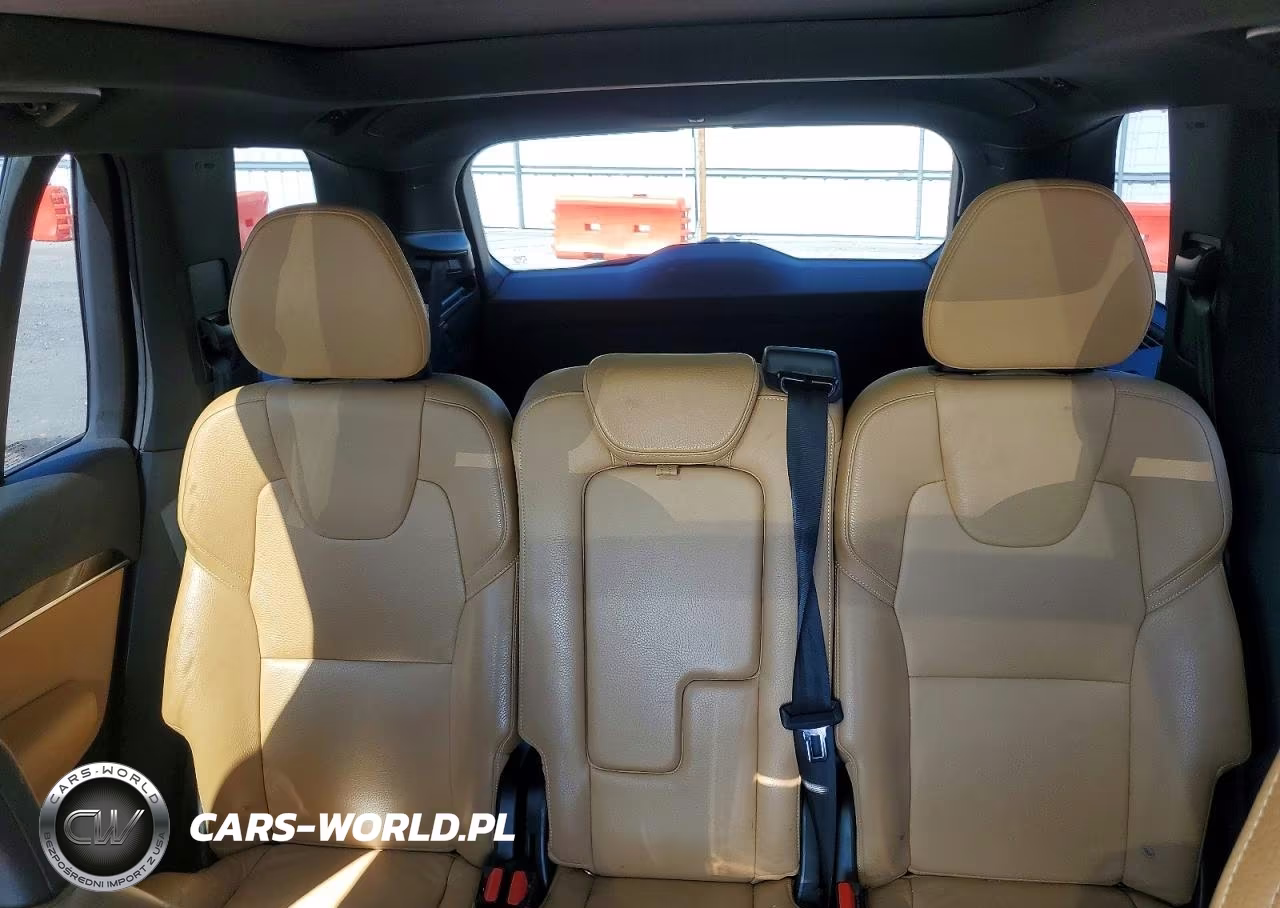 2018 Volvo Xc90 T5 VIN:YV4102PK9J1341820 - 10