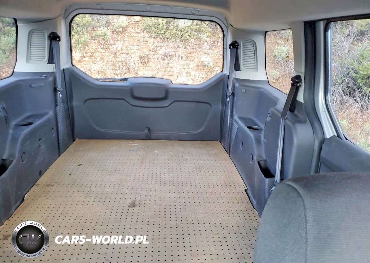 2016 Ford Transit Connect Xl VIN:NM0GE9E77G1282861 - 10