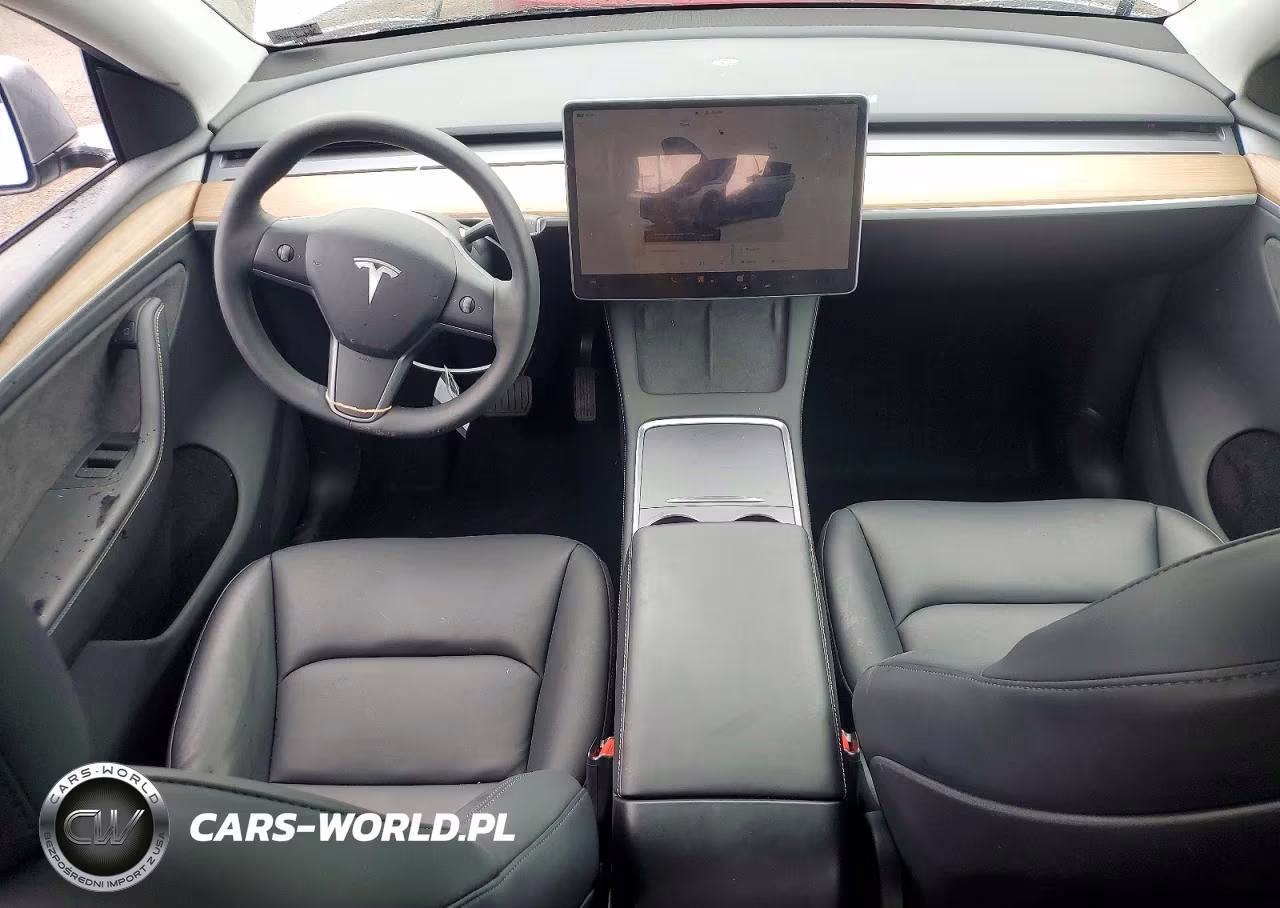 2024 Tesla Model Y VIN:7SAYGDED4RA325007 - 8