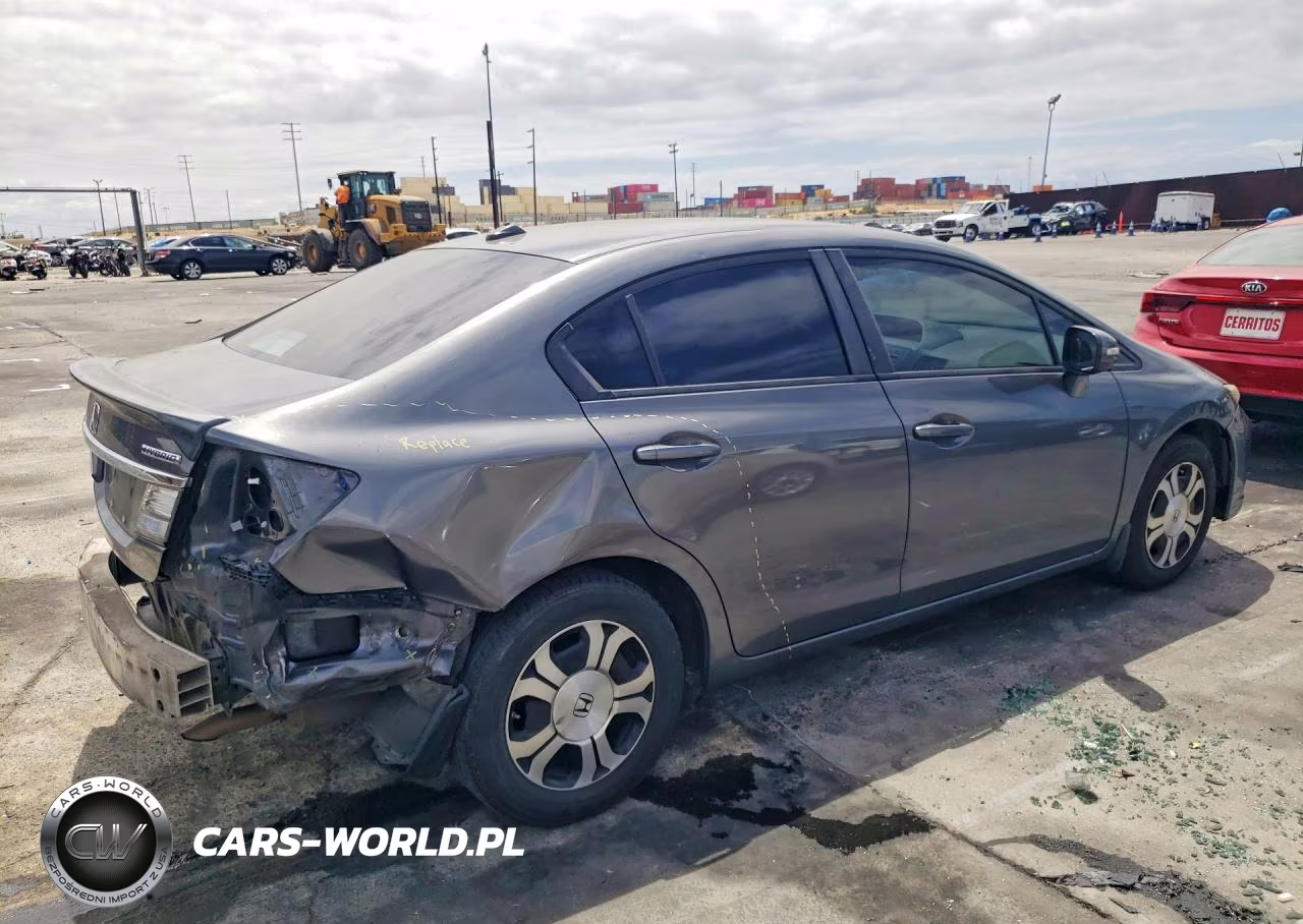 2013 Honda Civic Hybrid VIN:19XFB4F29DE202742 - 3