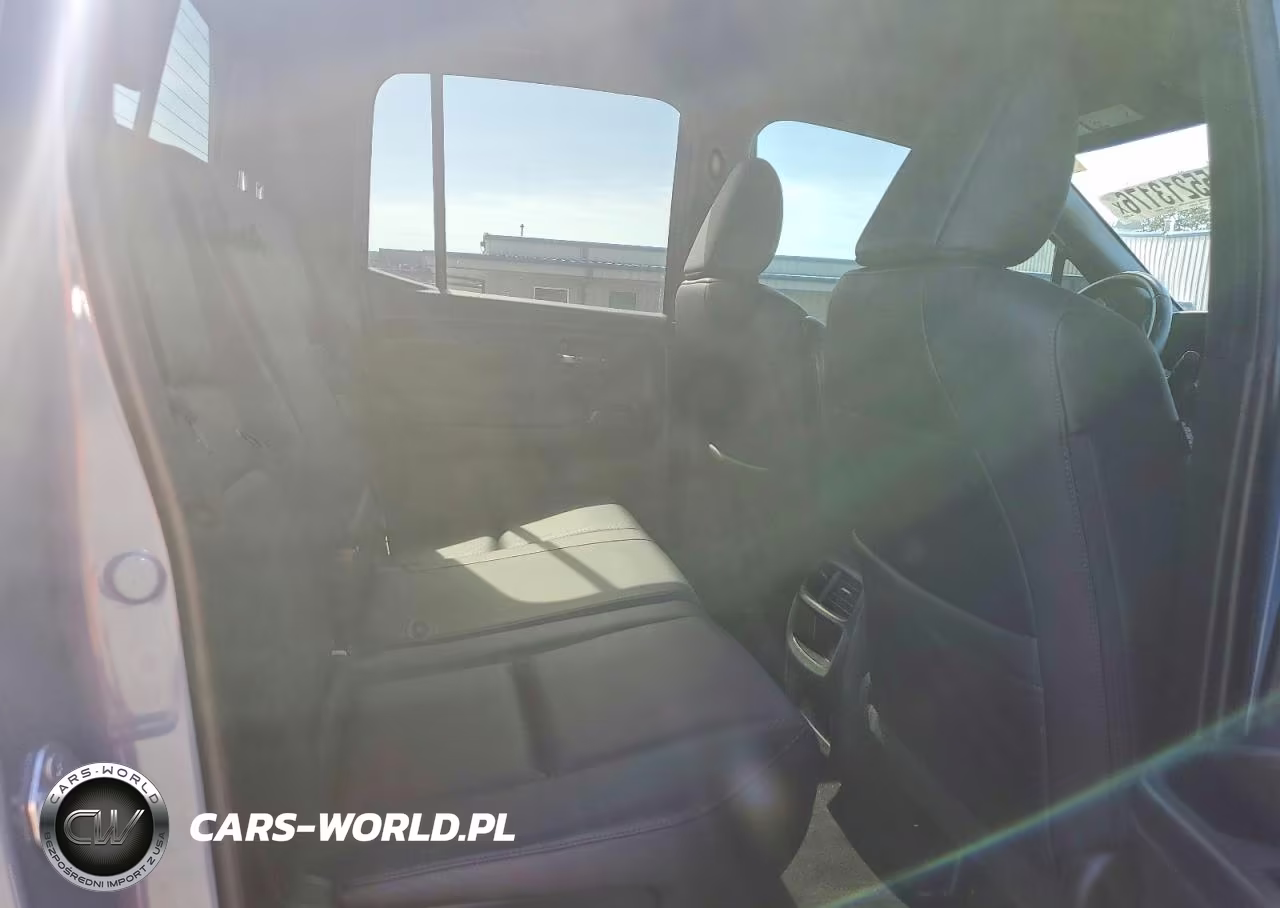 2022 Honda Ridgeline Black Edition VIN:5FPYK3F82NB020827 - 10