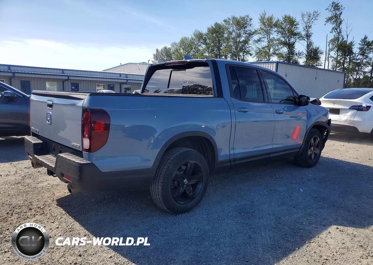 2022 Honda Ridgeline Black Edition VIN:5FPYK3F82NB020827 - 3
