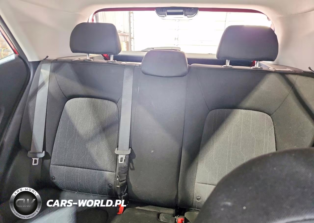 2020 Hyundai Venue Se VIN:KMHRB8A3XLU031757 - 10