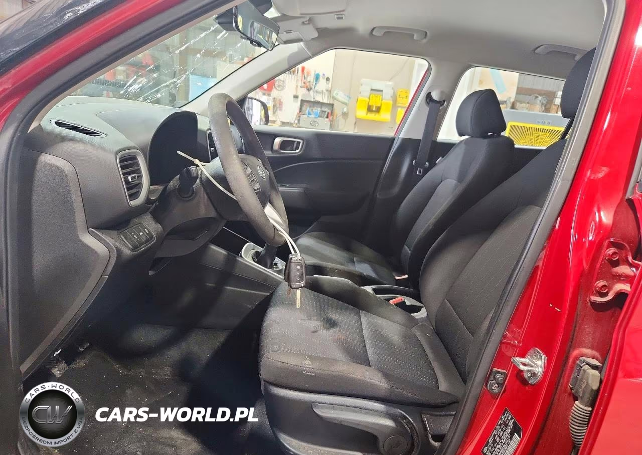 2020 Hyundai Venue Se VIN:KMHRB8A3XLU031757 - 7