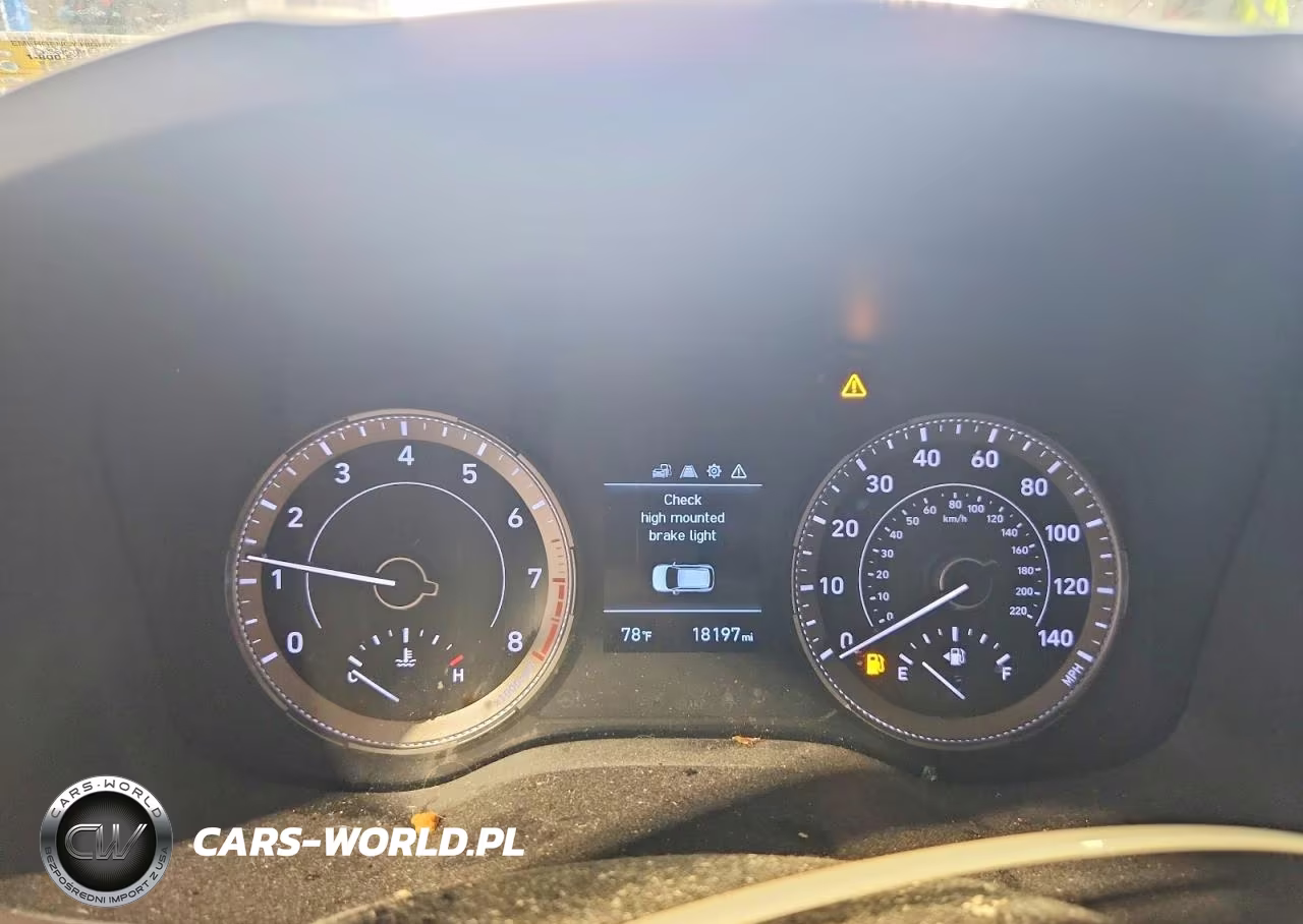 2020 Hyundai Venue Se VIN:KMHRB8A3XLU031757 - 9