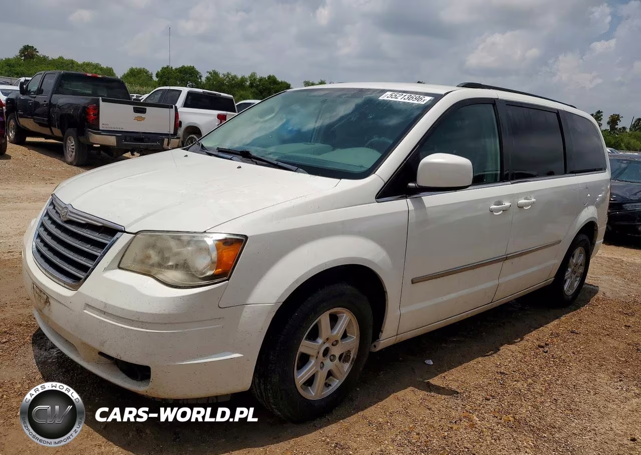 2010 Chrysler Town & Country Touring