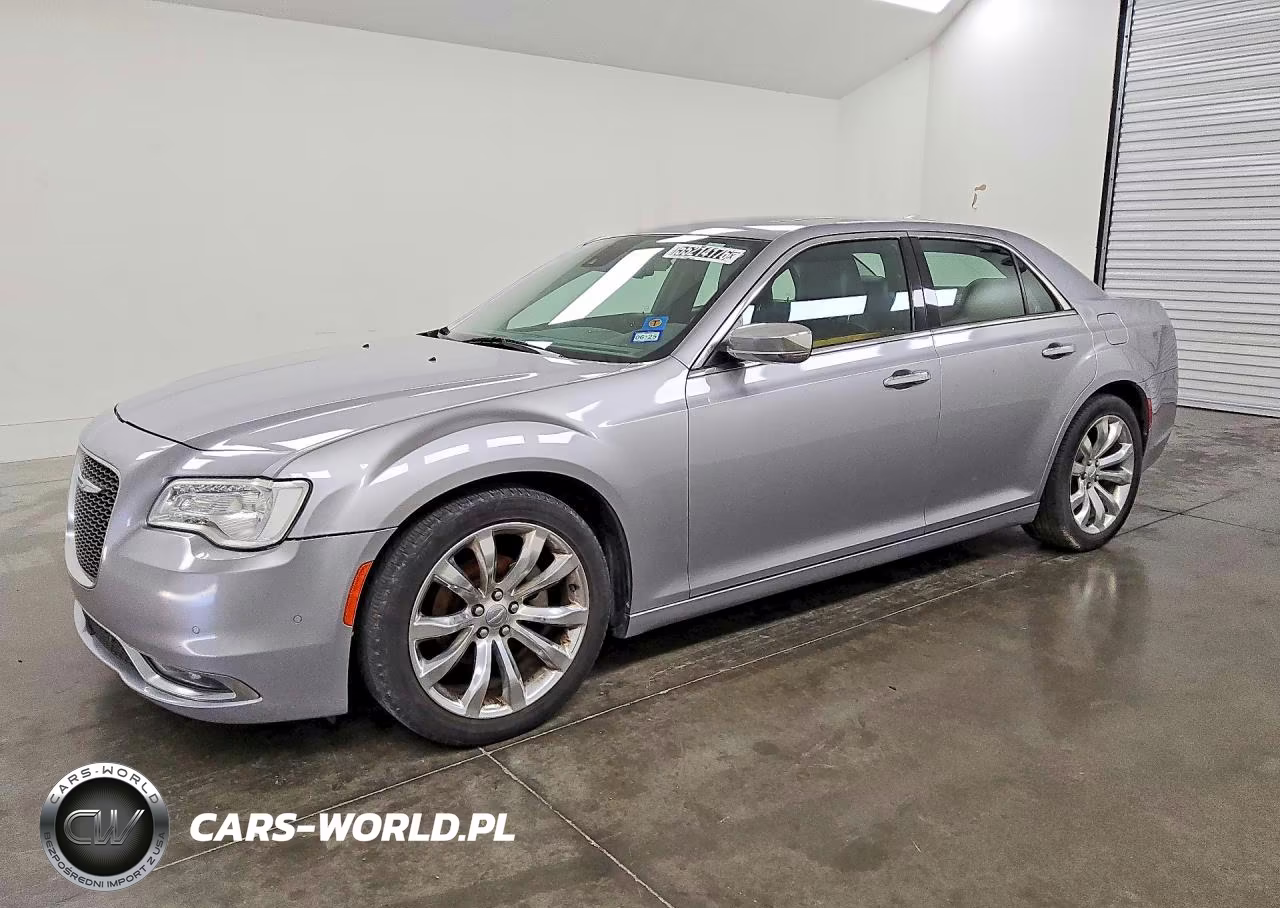 2017 Chrysler 300C