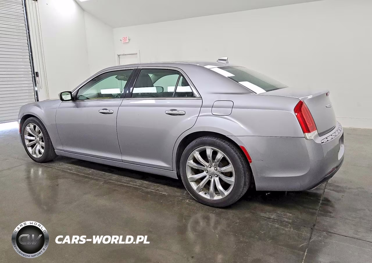 2017 Chrysler 300C VIN:2C3CCAEG9HH570378 - 2