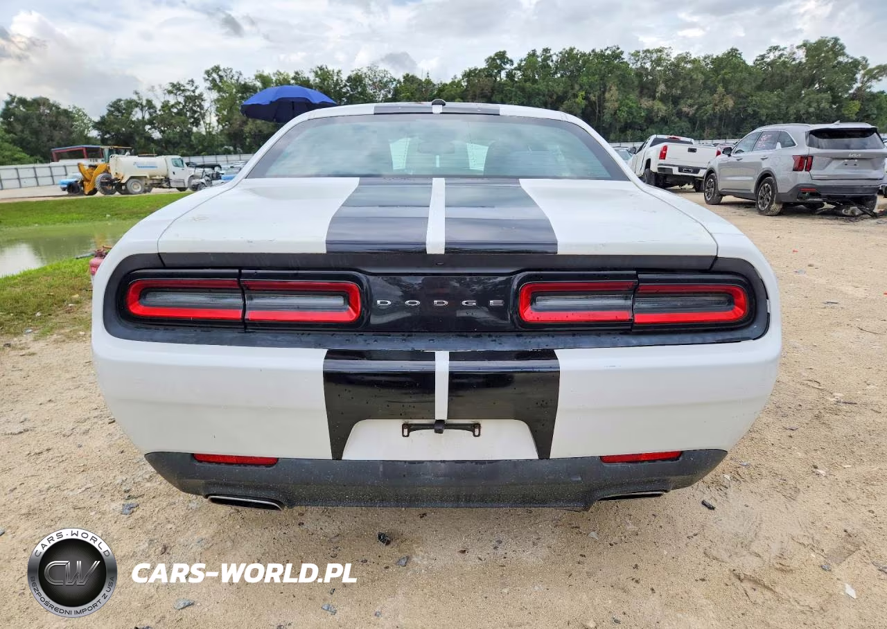 2016 Dodge Challenger Sxt VIN:2C3CDZAGXGH209547 - 6