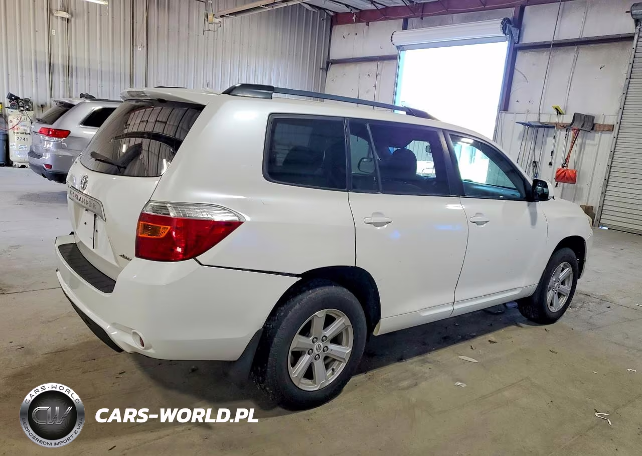 2010 Toyota Highlander Base VIN:5TDBK3EH9AS006297 - 3