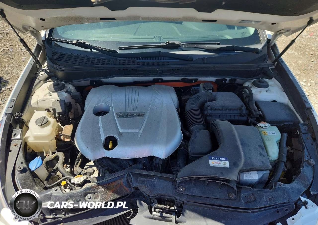 2013 Hyundai Sonata Hybrid VIN:KMHEC4A45DA092465 - 11