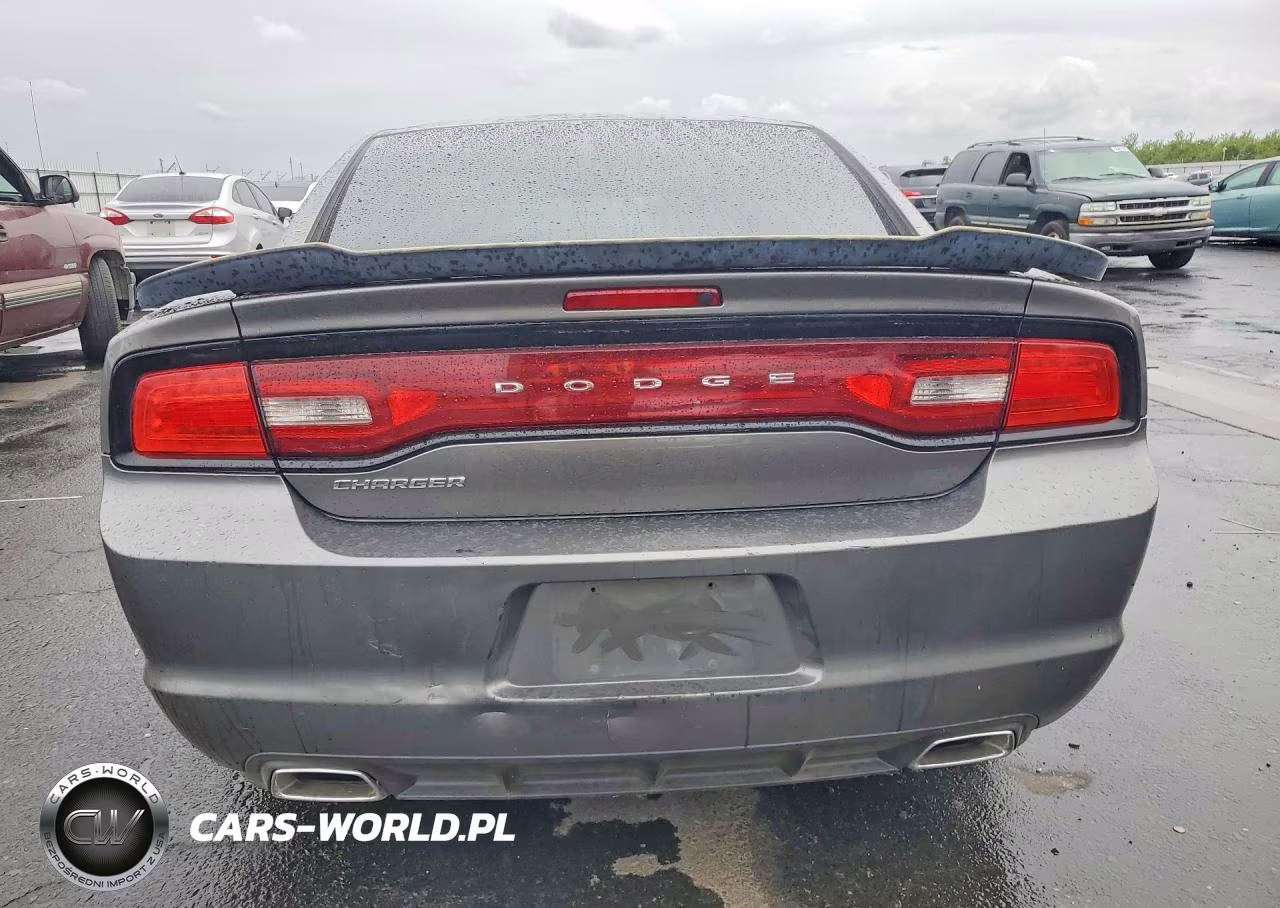 2011 Dodge Charger VIN:2B3CL3CGXBH587242 - 6