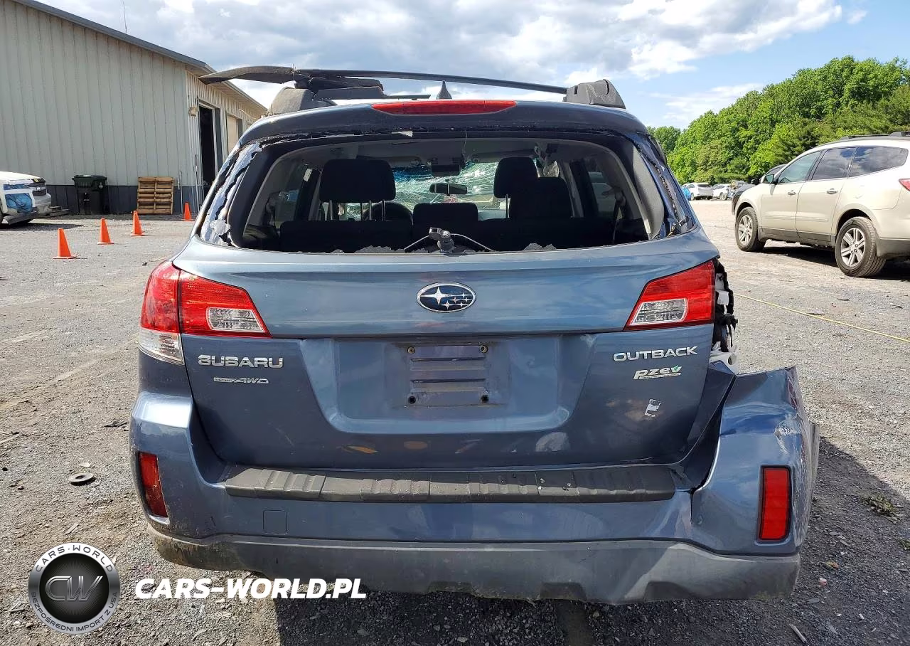 2014 Subaru Outback 2.5I Premium VIN:4S4BRBCC3E3218967 - 6