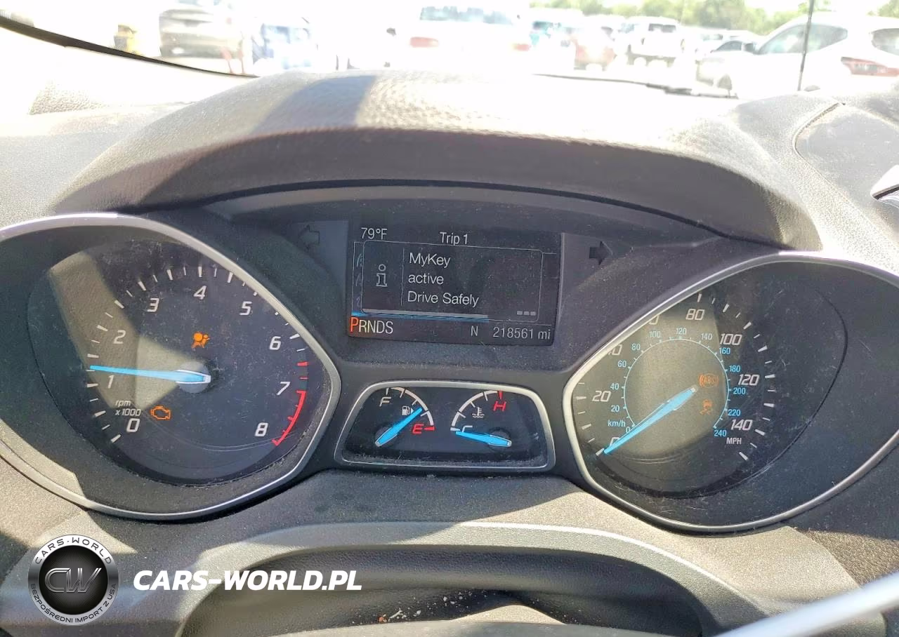 2015 Ford Escape Se VIN:1FMCU9G96FUB19324 - 9